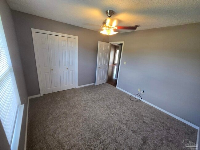 Building Photo - 11204 Bridge Creek Dr