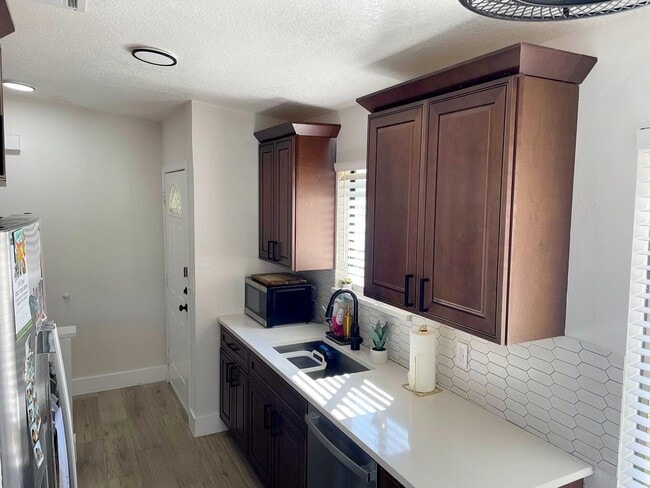 Building Photo - 11903 Sturbridge Ln