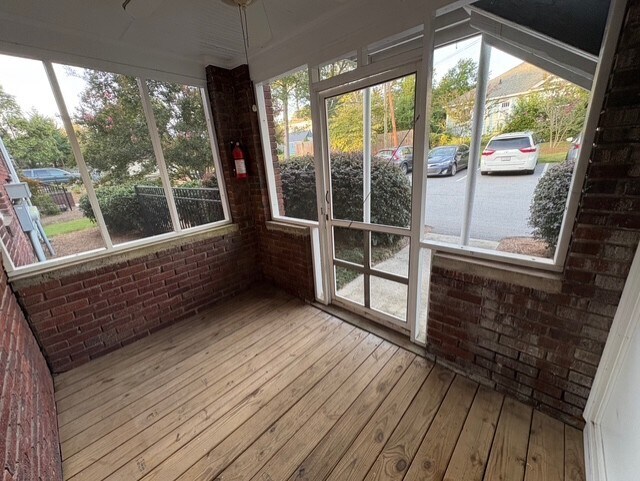 Building Photo - 361 Mills Ave