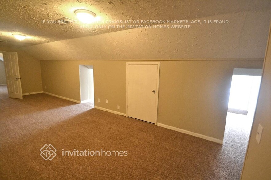 Building Photo - 3921 Crestmoor Ct NW