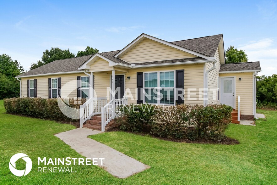 Building Photo - 121 Jethro Cir