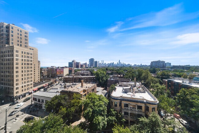 Building Photo - 345 W Fullerton Pkwy