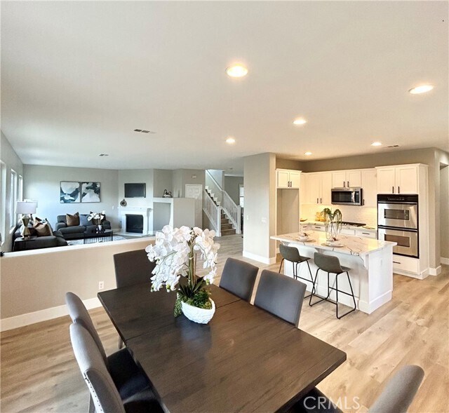 Building Photo - 13640 Silver Stirrup Dr