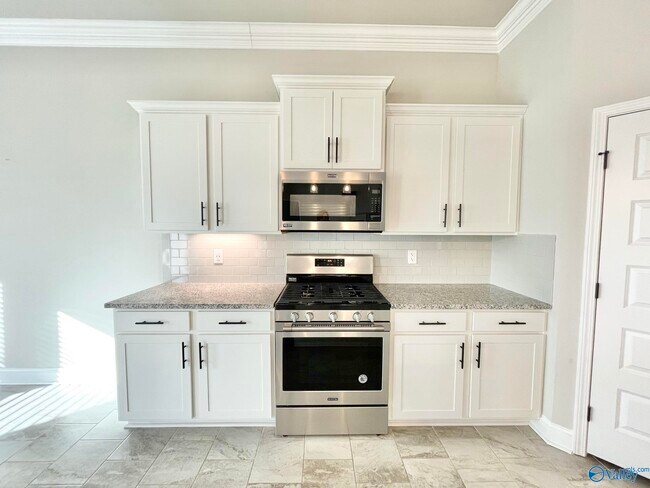 Building Photo - 12821 Hudbug Dr