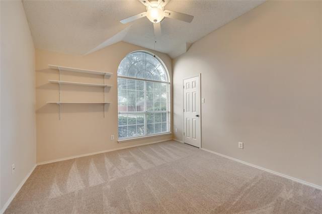 Building Photo - 720 Lauren Way
