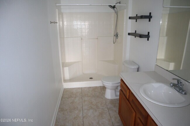 Building Photo - 8226 Green Parrot Rd