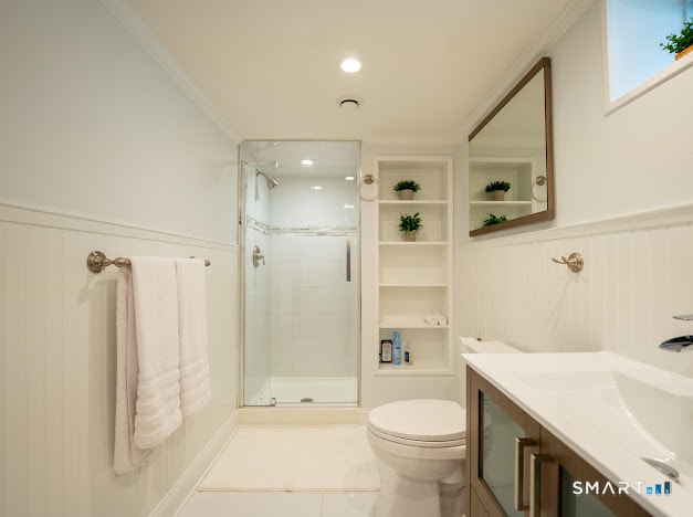 Building Photo - 15 Ridgebrook Dr