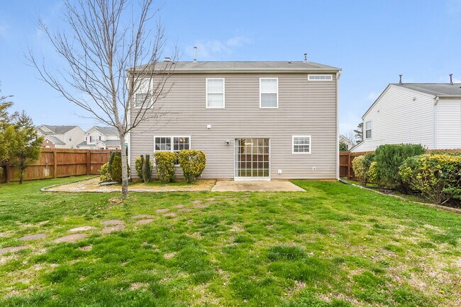 Building Photo - 3575 Futura Ln