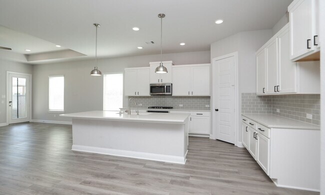 Building Photo - 15106 Armadillo Lookout Trail