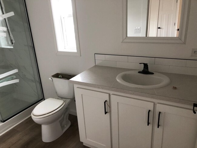 Building Photo - 69 Manchester St