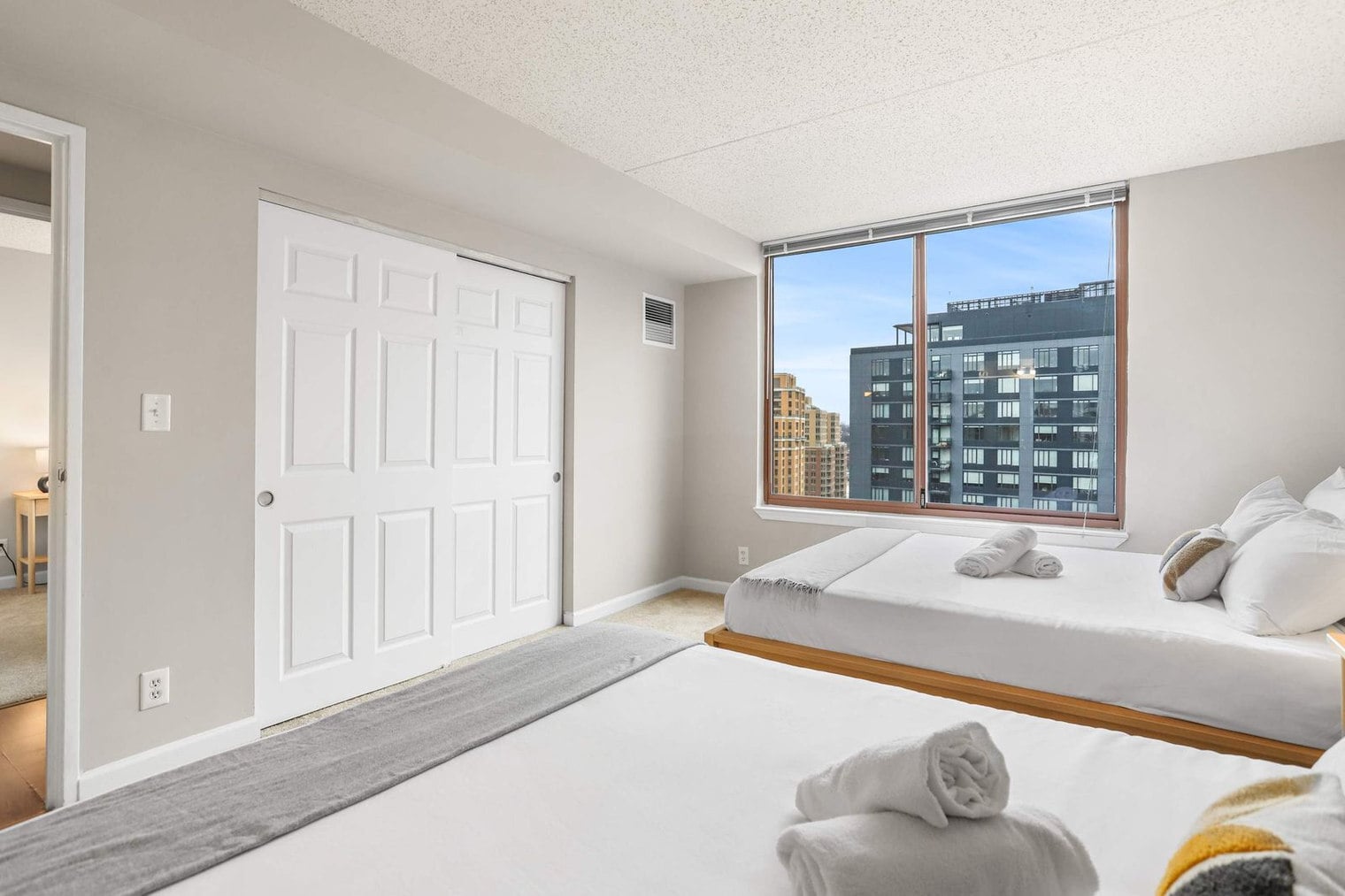 Building Photo - 401 12th St S