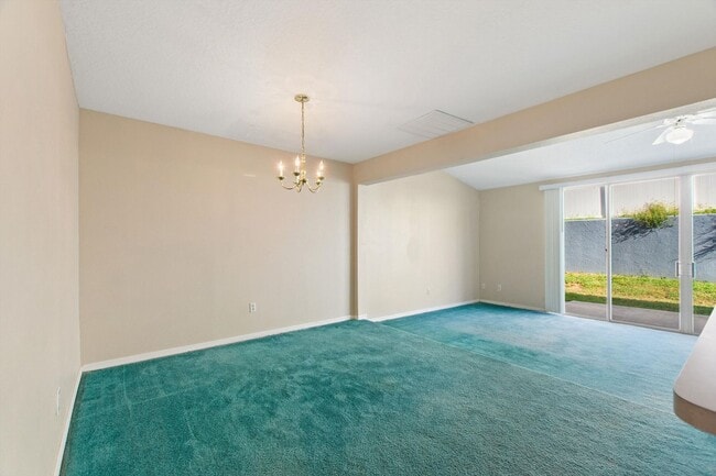 Building Photo - Welcome to Island Club Resort! Spacious 3-bedroom 3-bathroom Townhouse!