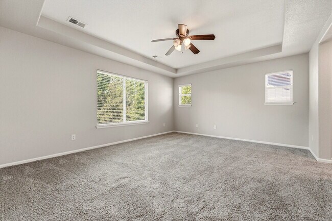 Building Photo - $3,340.95 with $300 off the first month's rent, 4 Beds - 4 Bath, Single Family Home in Trail Park...