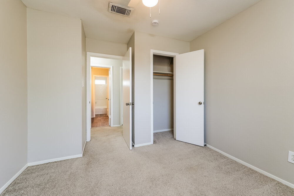 Building Photo - 19834 Packwood Dr