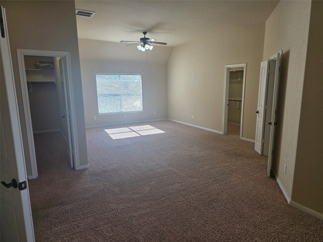 Building Photo - 2520 Garnetfield Ln