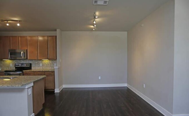 Building Photo - 1 bedroom in Lewisville TX 75056