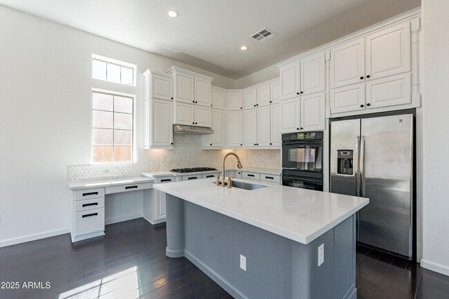 Building Photo - 18169 N 92nd St