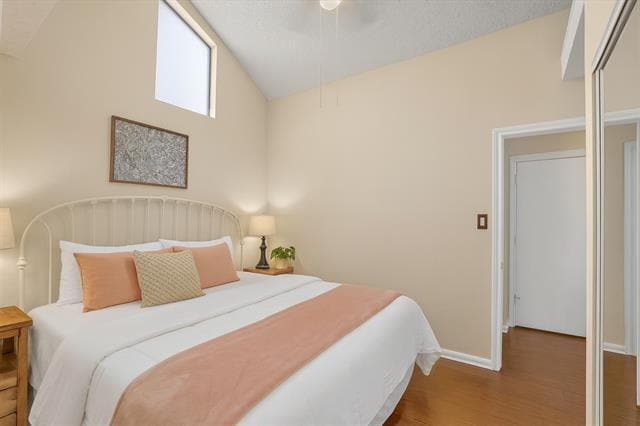 Building Photo - 4308 Laguna Dr