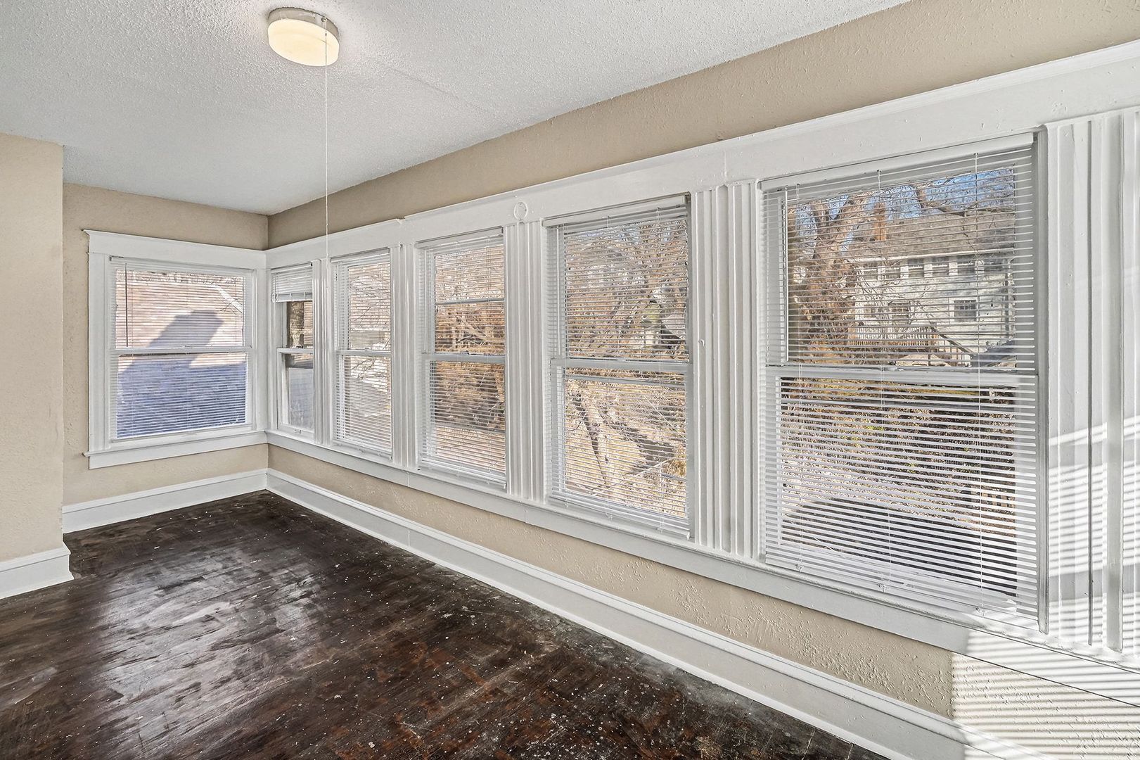 Building Photo - 4119 Montgall Ave