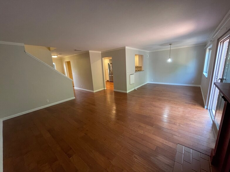 Primary Photo - 6543 Paseo Adelante