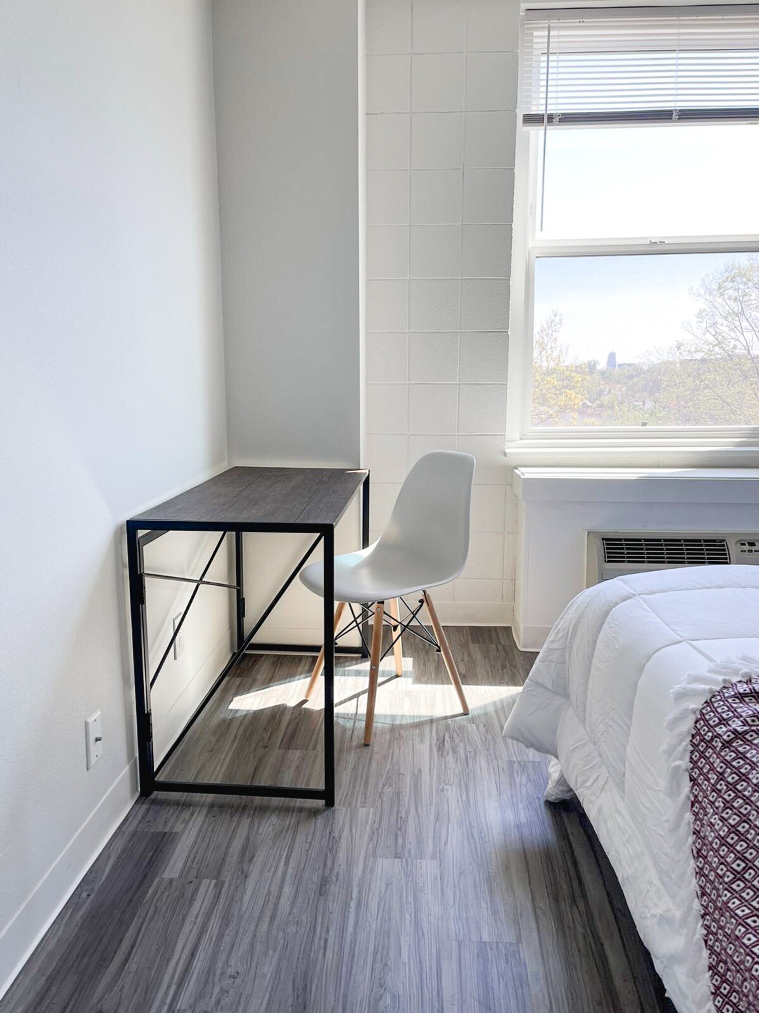 Building Photo - 2515 Burnet Ave