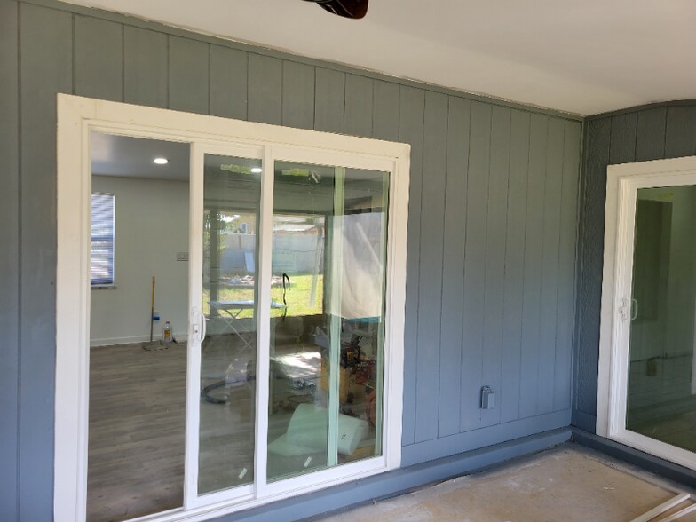 Building Photo - 111 Francis Dr NE