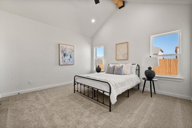 Building Photo - 1410 Farmhouse Ave