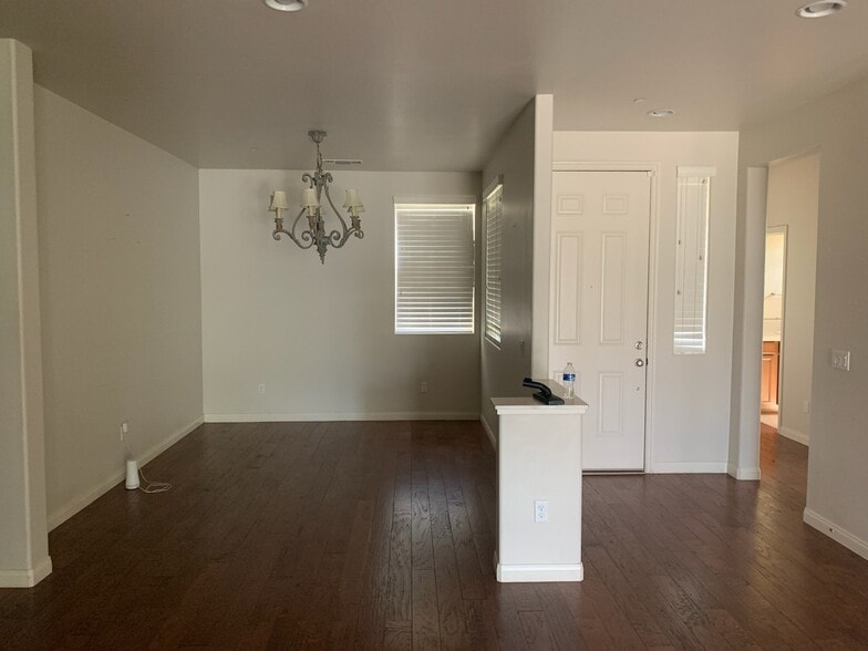 Building Photo - 14708 Checkerbloom Dr