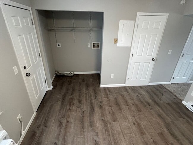 Building Photo - Find Your Perfect Home at Bunker Hill Court