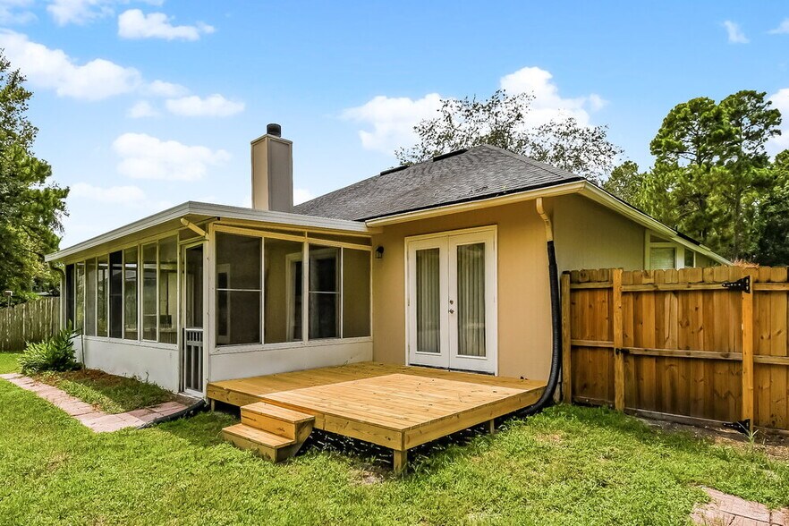 Building Photo - 1509 Maple Leaf Ln