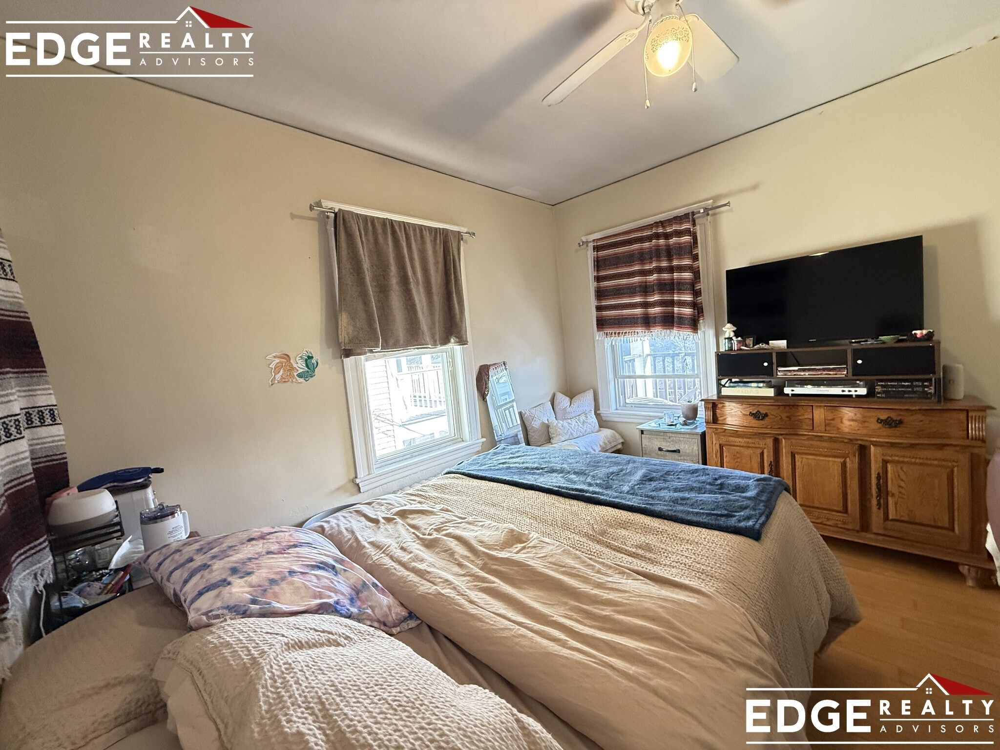 Building Photo - 37 Atkins St