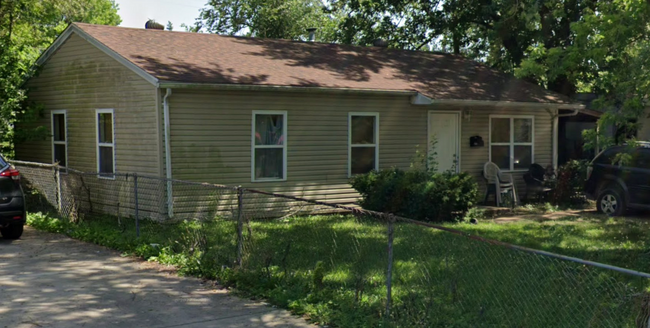 Primary Photo - Newly Remodeled 3 Bedroom Home in Cahokia