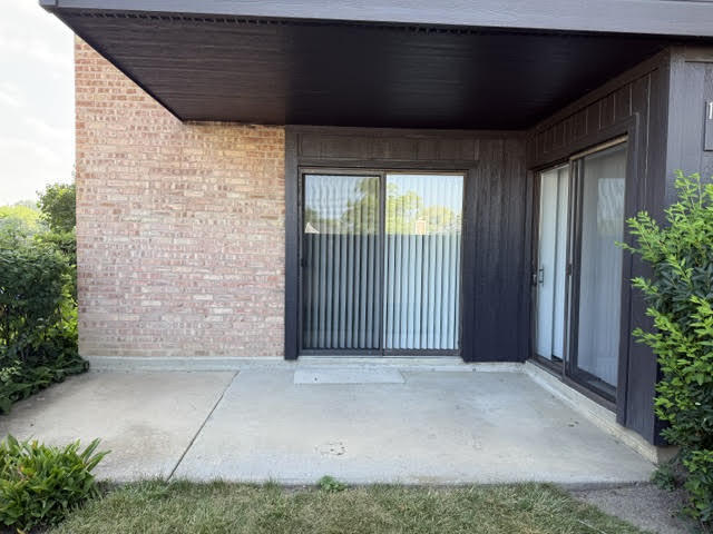 Building Photo - 1265 N Sterling Ave