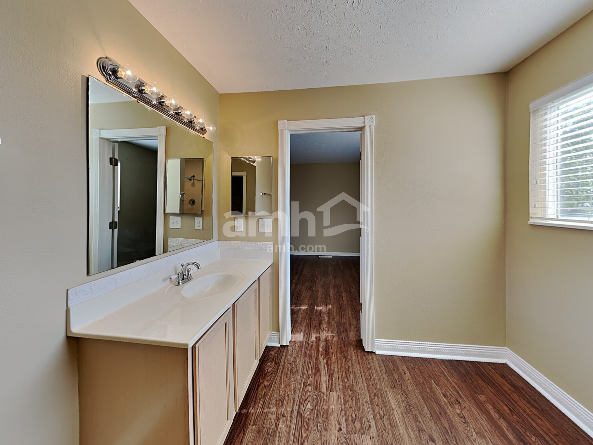 Building Photo - 9709 Wickland Ct