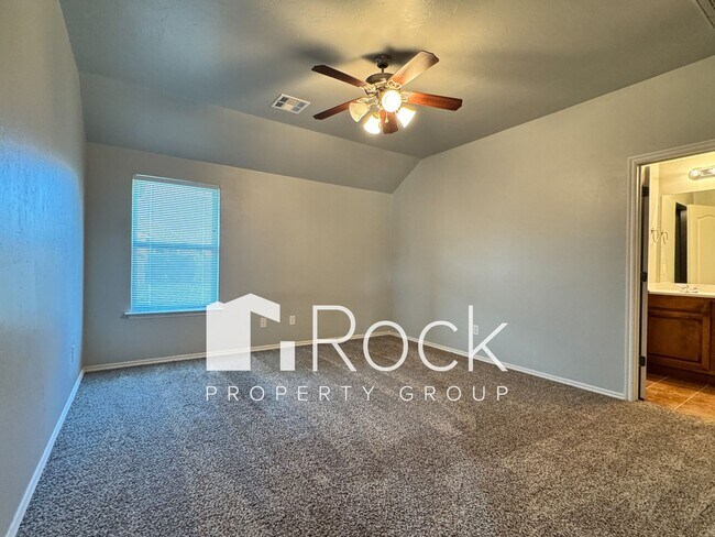 Building Photo - 3 Bedroom Home in Piedmont with ALL APPLIA...