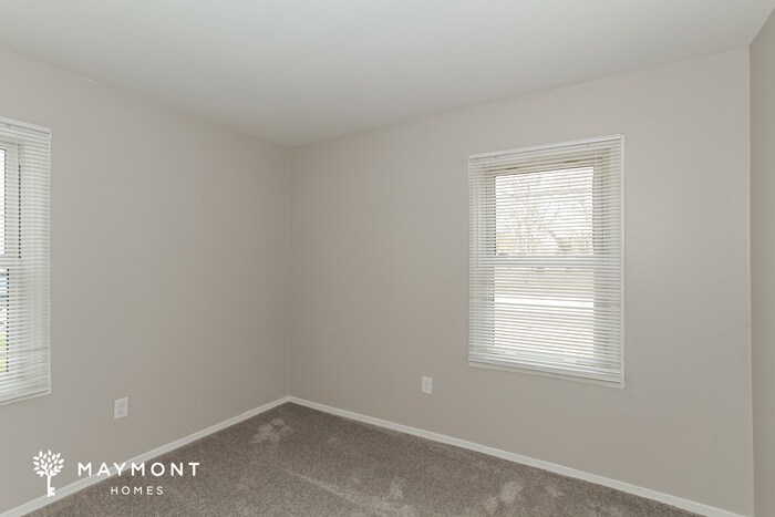 Building Photo - 4829 Weber Dr