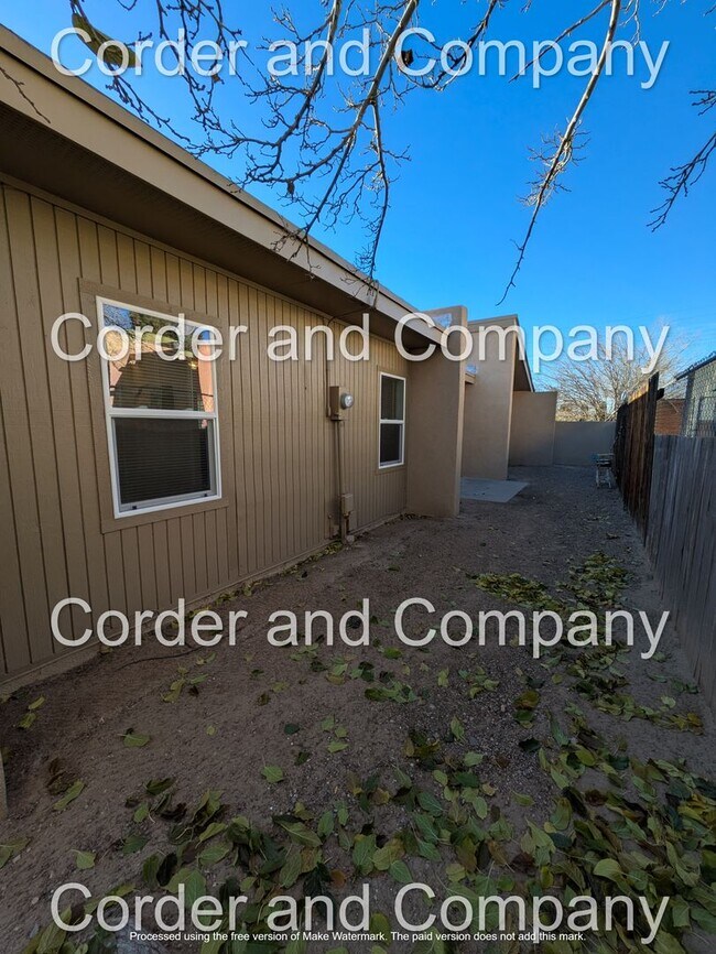 Building Photo - Spacious and naturally lit 4 Bathroom, 2 Bathroom, 2 Car Garage Home at 1,933 Sq Ft.