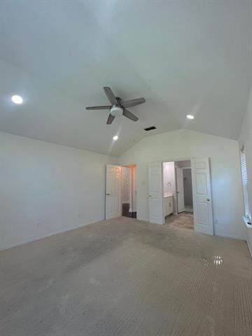 Building Photo - 700 Auburndale Dr