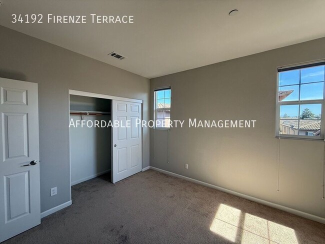 Building Photo - 34192 Firenze Terrace