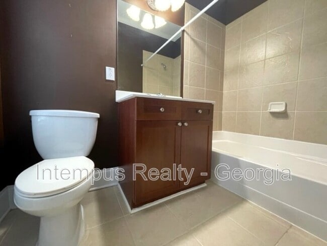 Building Photo - 1688 Mosaic Way