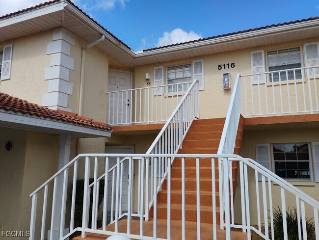 Building Photo - 5116 Coronado Pkwy