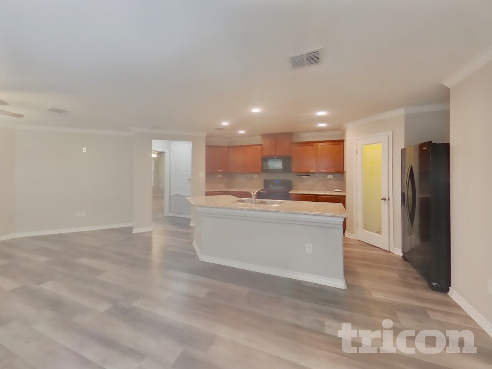 Building Photo - 15307 Delta Pt