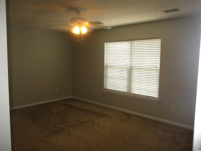 Building Photo - 112 Centennial Cir