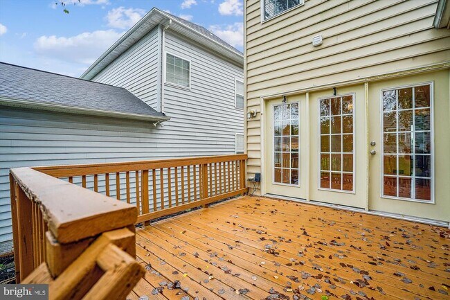 Building Photo - 9305 Sumner Lake Blvd