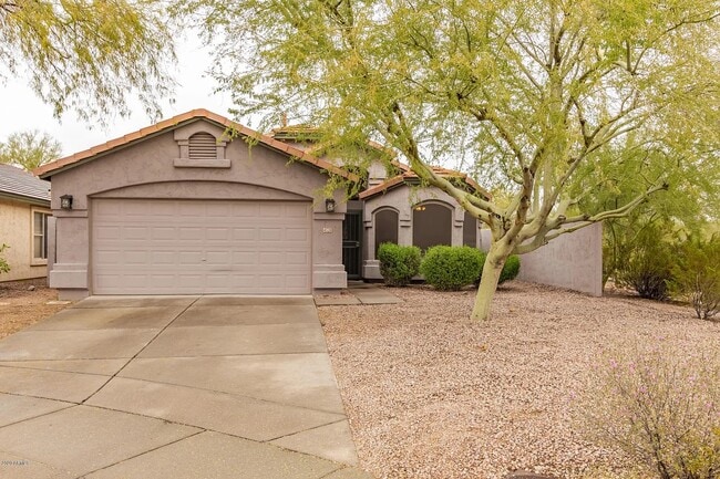 Primary Photo - 4528 E Mossman Rd