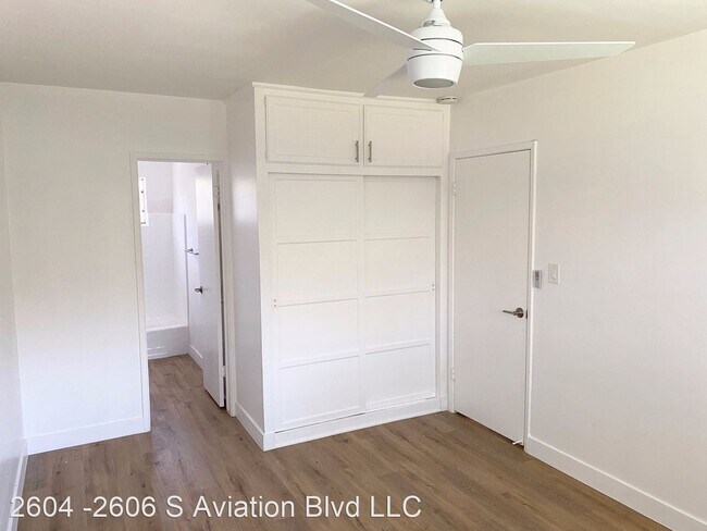 Building Photo - 2604-2606 S Aviation Blvd
