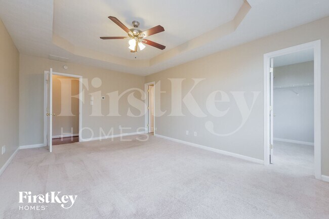 Building Photo - 161 Solomon Dr