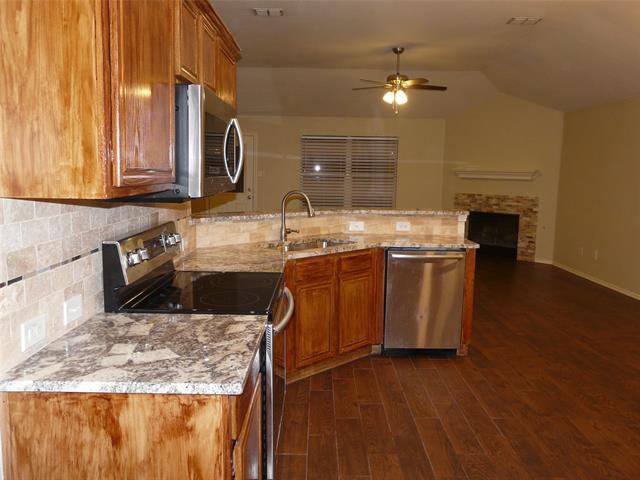 Building Photo - 12024 Gold Creek Dr E
