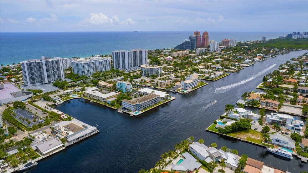 Across from Ocean/Beach - 2841 N Ocean Blvd