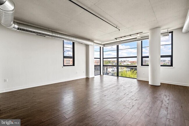 Building Photo - 2125 14th St NW